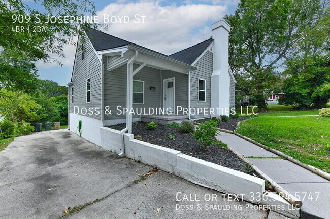 Foto del edificio - 909 S Josephine Boyd St