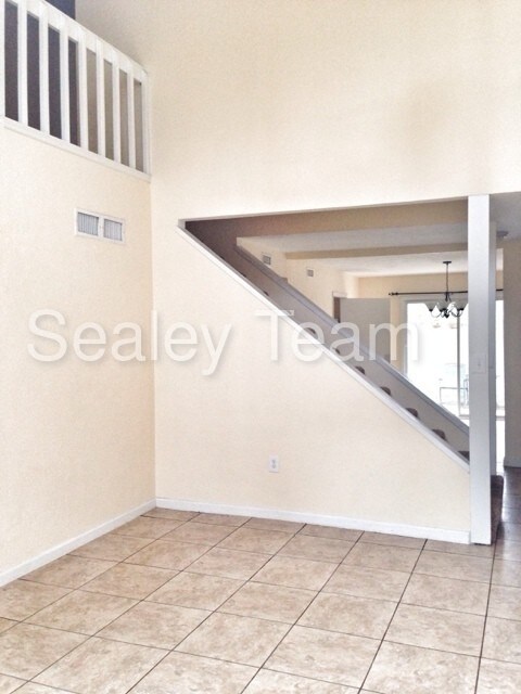 Foto del edificio - 2949 Shamrock Unit# 24