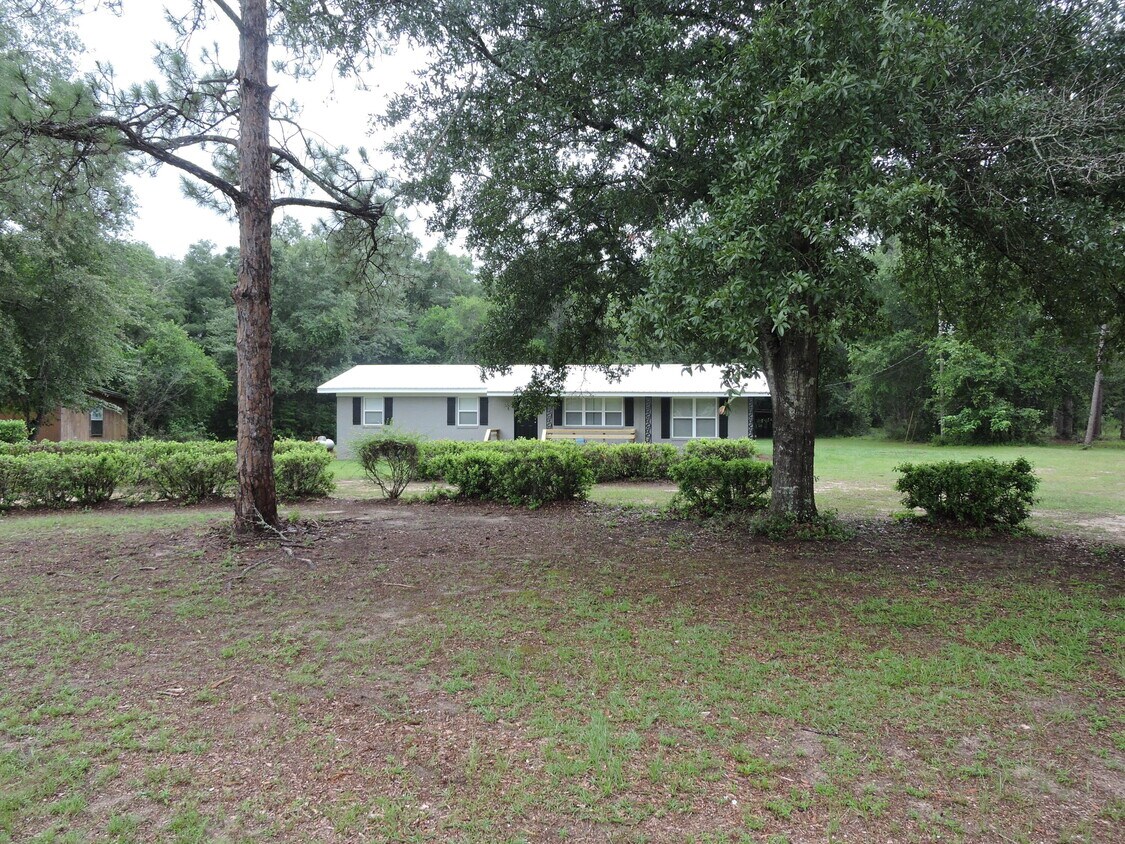 Primary Photo - 3134 Auburn Rd