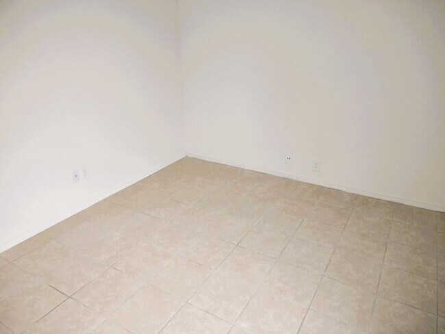 Foto del edificio - 9488 Landry McKee Ln