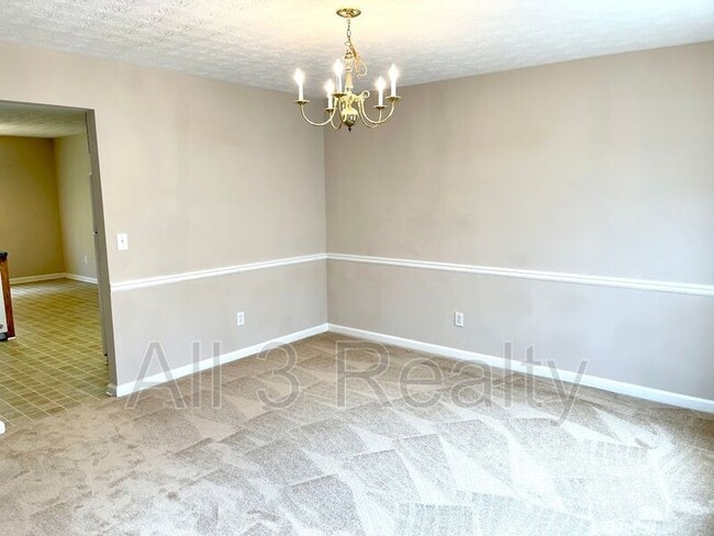 Building Photo - 1908 Demilio Dr