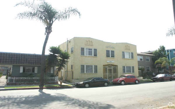 Foto del edificio - 1044 Coronado Ave