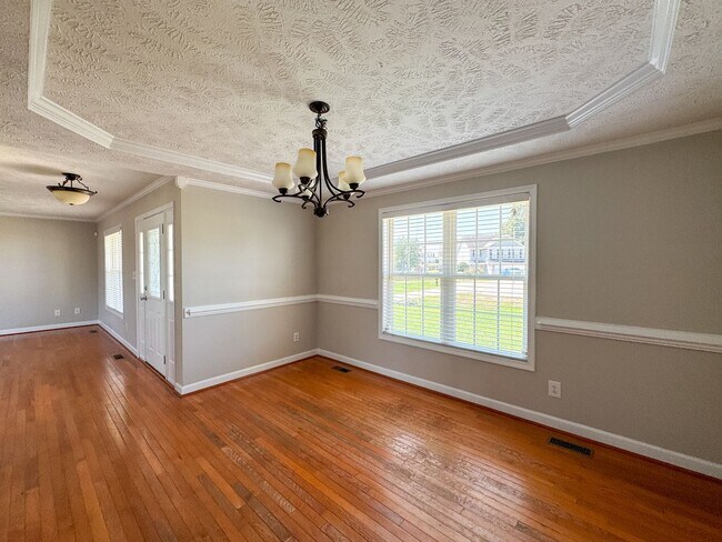 Foto del edificio - 95 Gloucester Ct
