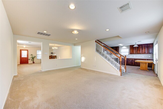 Foto del edificio - 15326 Mission Oak Dr