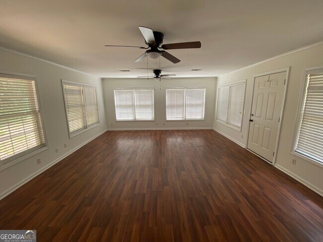 Foto del edificio - 209 Faculty Blvd