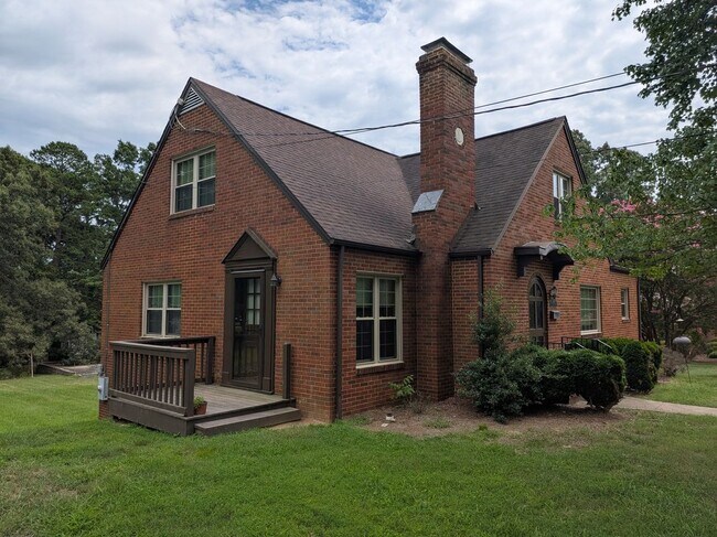 Foto del edificio - 1403 South Ave