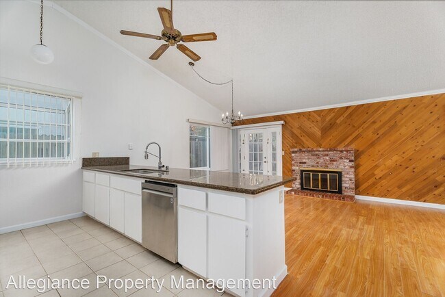 Foto del edificio - 3 br, 2 bath House - 8190 Gandy Dancer Way