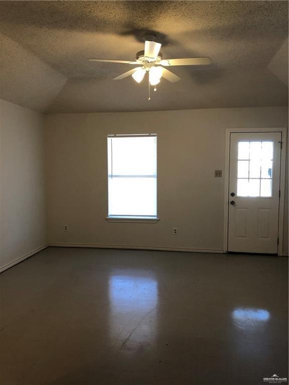 Building Photo - 1518 Westmont Dr