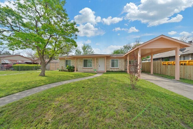 Building Photo - 538 Cumberland Rd San Antonio TX 78204
