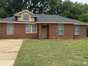 Building Photo - 1607 Glynn Oaks Dr