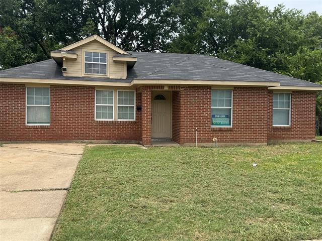 Foto principal - 1607 Glynn Oaks Dr