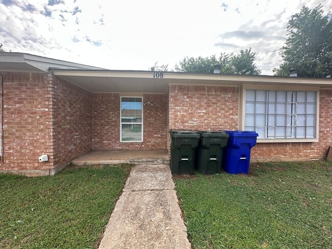 Photo - 2 Bedroom 1.5 Bath House