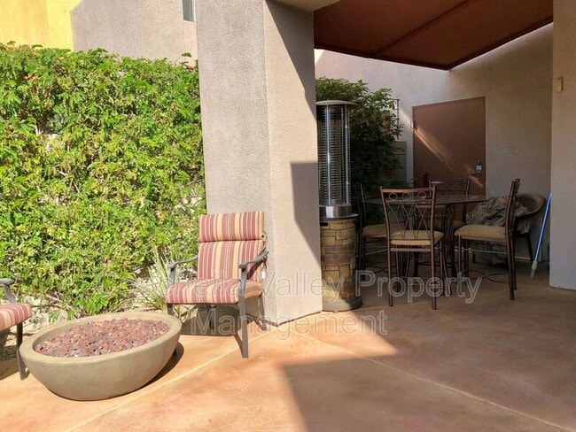 Foto del edificio - 3601 Melody Ln