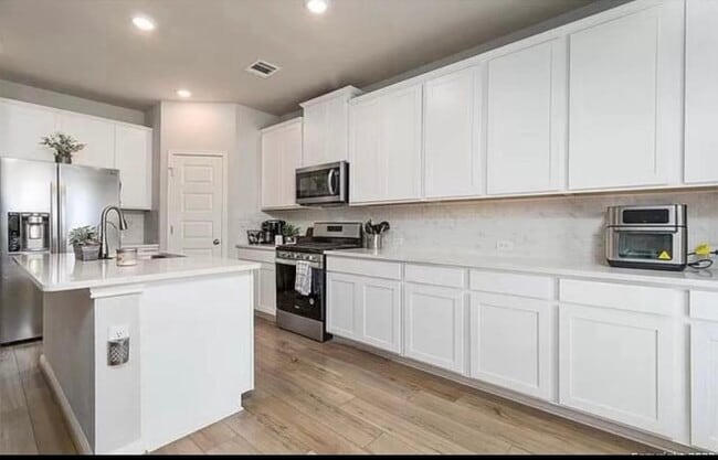 Foto del edificio - 12947 Irvin Path