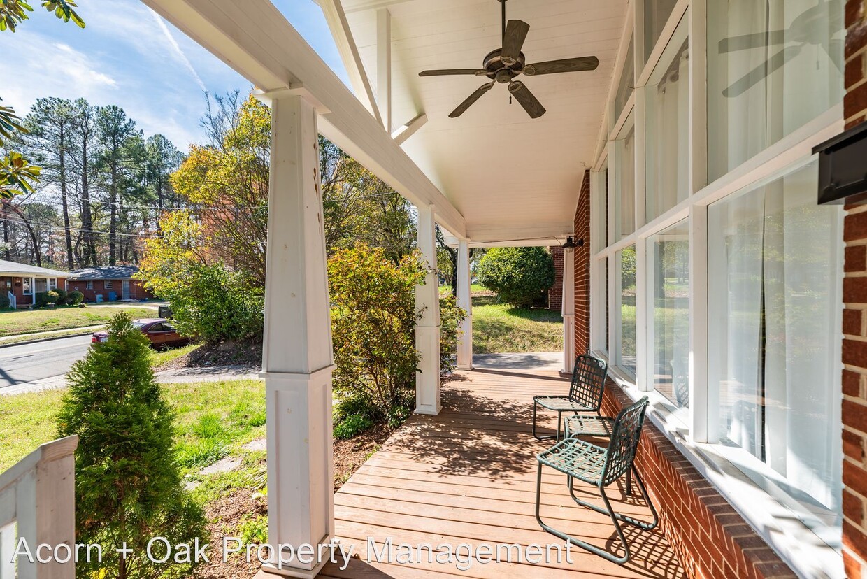 Foto principal - 3 br, 2 bath House - 611 Cecil St