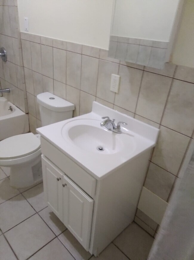 Bathroom - 387 Fenimore St