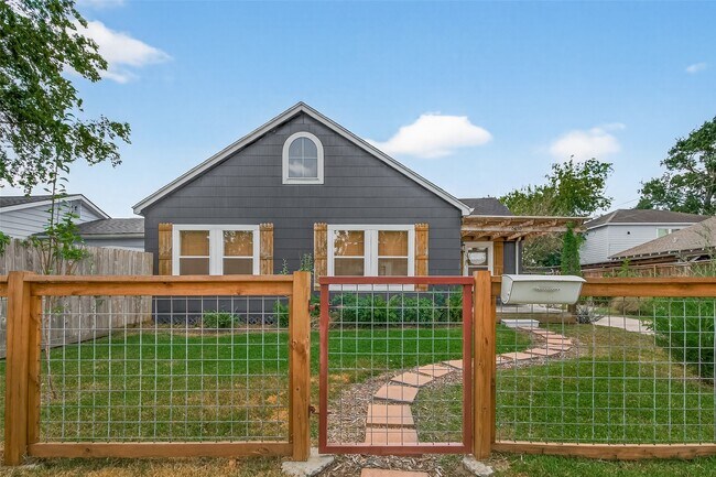 Foto del edificio - 5610 Truett St