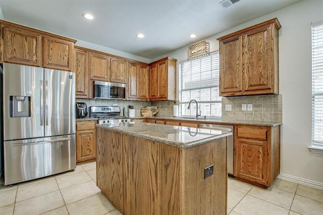 Building Photo - 515 Kearley Dr