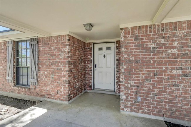 Building Photo - 15924 FM442