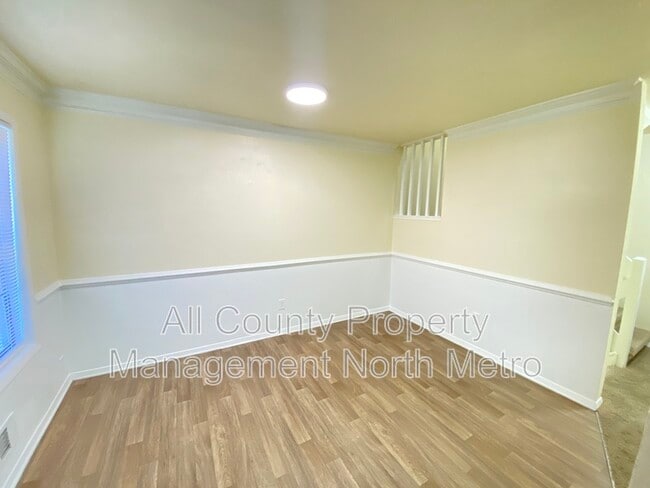 Building Photo - 3054 Destin Cir