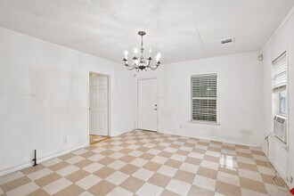 Building Photo - 5005 Lyons Ave