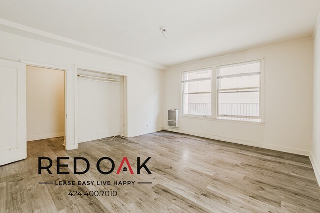 Foto del edificio - 335 S Berendo St