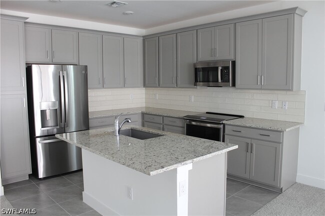 Building Photo - 26351 Coco Cay Cir