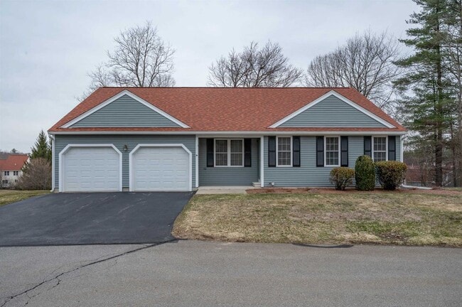 Building Photo - 4 Myopia Ln