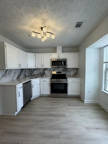 Building Photo - 172 Azalea Ct