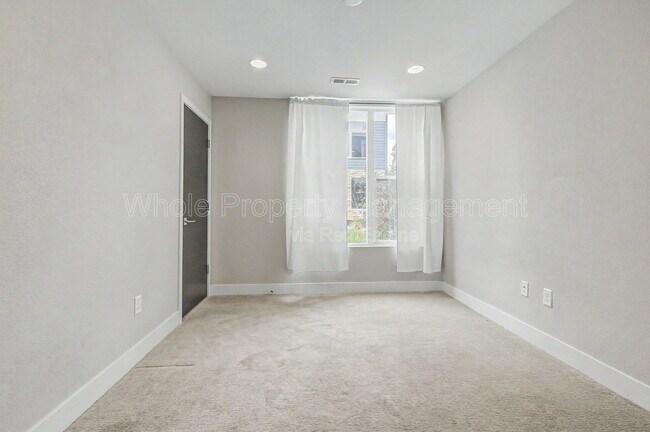 Foto del edificio - 5737 W 17th Ave