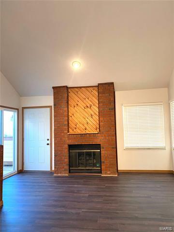 Building Photo - 420 Colleen Dr
