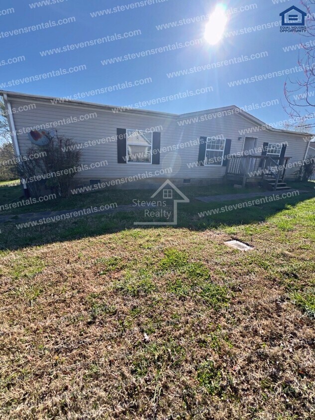 Primary Photo - Tranquil Single Family Home