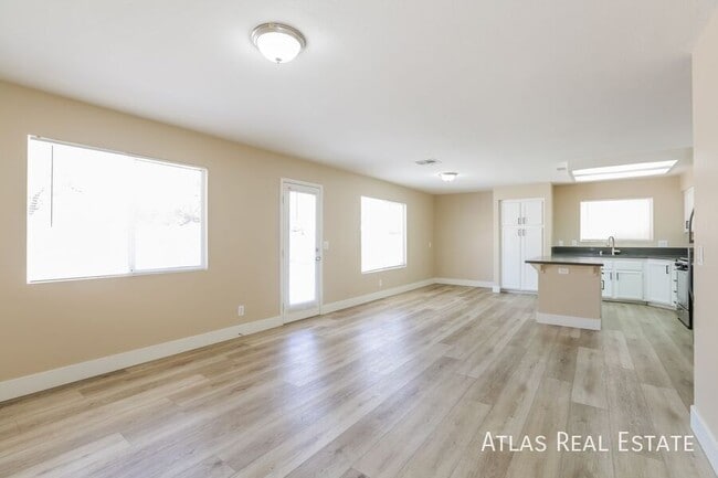 Building Photo - 8328 Sky Canyon Ct
