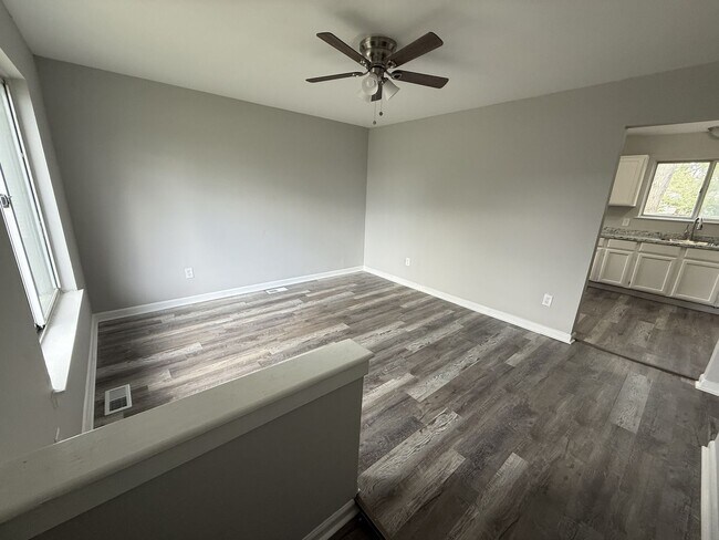 Foto del edificio - Quaint 3 bedroom Warren home