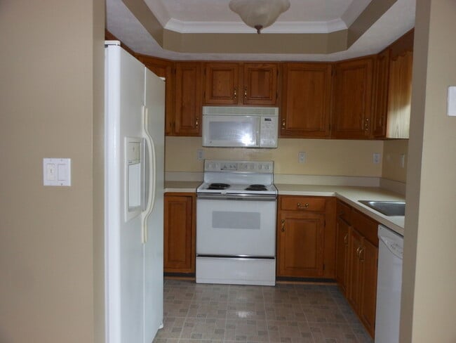 Building Photo - 14 Shoal Creek Rd