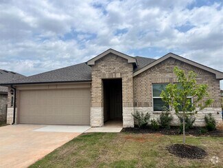 Building Photo - 2928 Firefly Dr