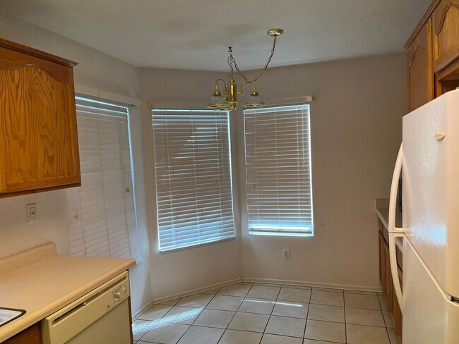 Building Photo - Jess Ranch 55+ community home available now!