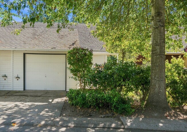Foto del edificio - 4965 SW 152nd Ave