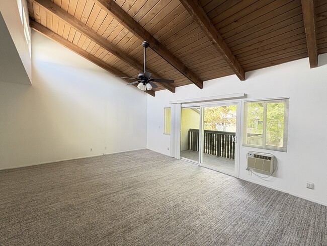 Building Photo - 5001 Stoney Creek Rd