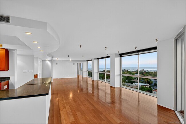 Foto del edificio - 3535 1st Ave.