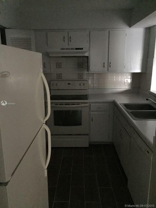 Foto del edificio - 1247 SW 46th Ave