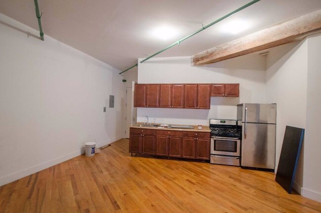 Foto del edificio - 239 Banker St