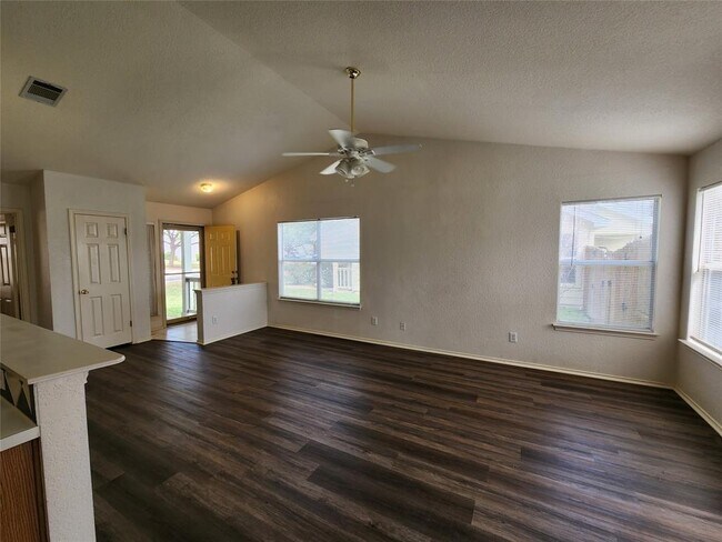 Foto del edificio - 111 Prairie Springs Cove