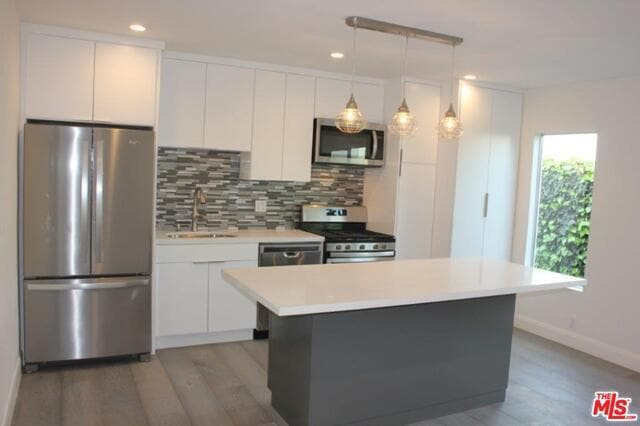 Foto del edificio - 713 Vernon Ave