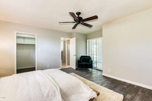 Foto del edificio - 2218 E Cactus Wren Dr