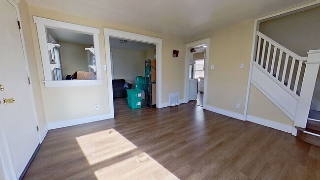 Foto del edificio - 2-Story House