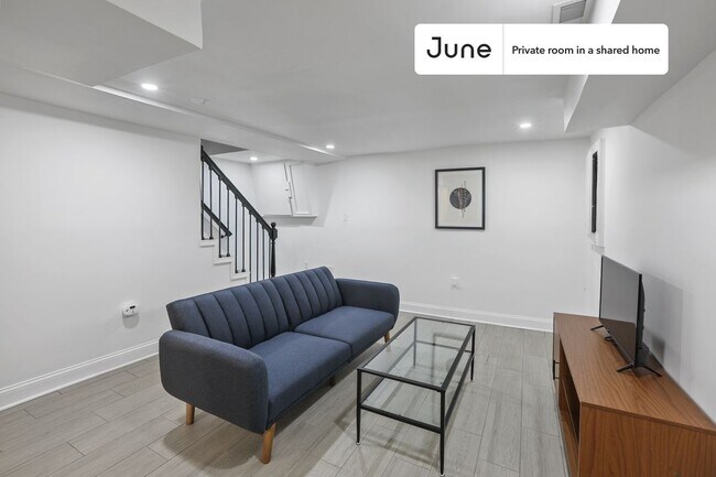 Foto del edificio - Room in Shared 5 bed/3.5 bath home in Upper Central NE
