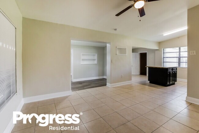 Foto del edificio - 3781 SW 41st St