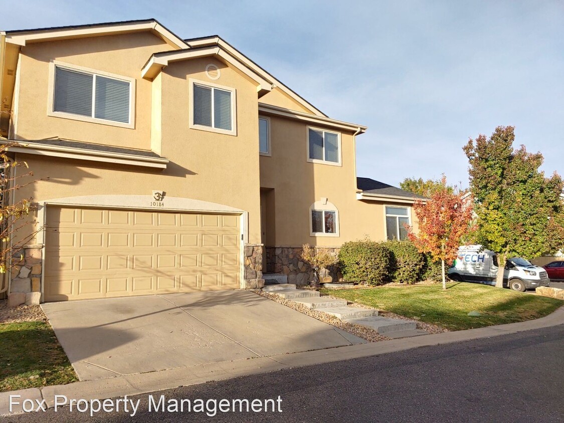 Foto principal - 4 br, 3 bath House - 10184 Wyandott Circle N