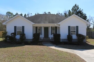 Building Photo - 343 Longwood Dr